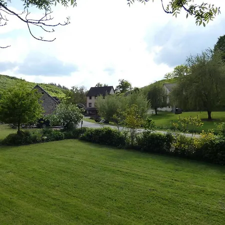 Holiday home De Charme Avec Piscine Couverte, Sauna Et Bain Nordique En Pleine Nature - Fr-1-489-255 *